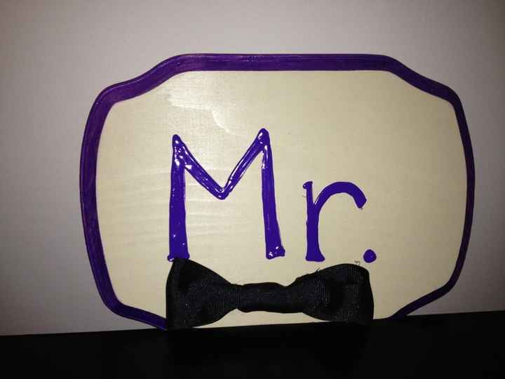 DIY Mr. & Mrs. signs