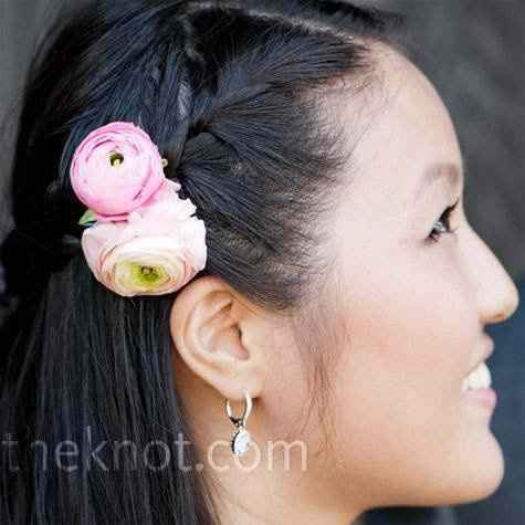 Corsage for weddding shower?