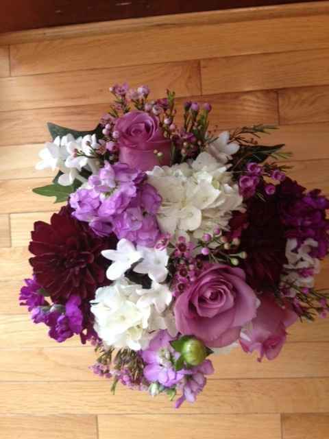 Flowers, cake topper and fake ring
