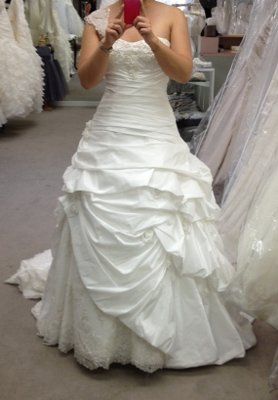 Can't decide! Which dress to choose?