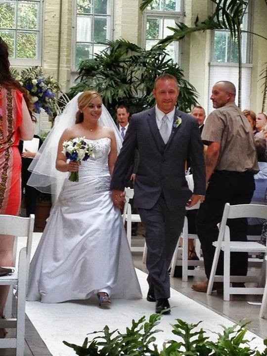 Back and MARRIED! Non pro pics! Updated with more pics!