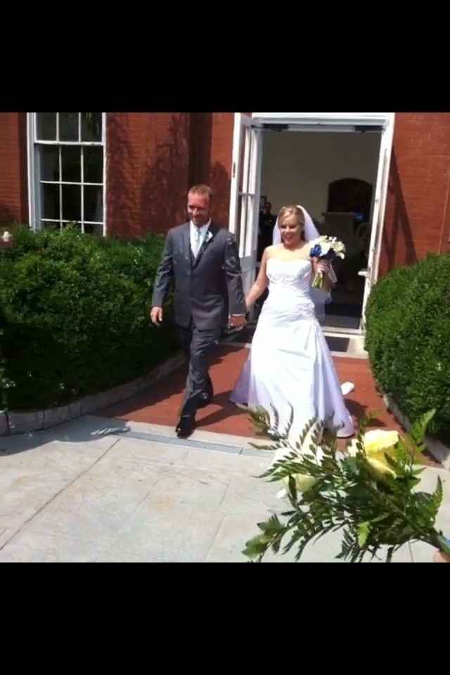 Back and MARRIED! Non pro pics! Updated with more pics!