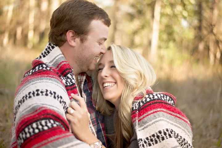 MY ENGAGEMENT PHOTOS... finally :)