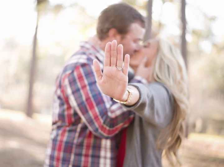 MY ENGAGEMENT PHOTOS... finally :)