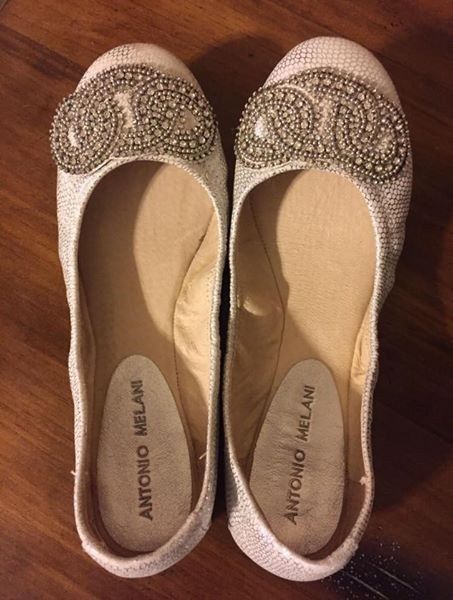 Would love to see everyone's bridal shoes?