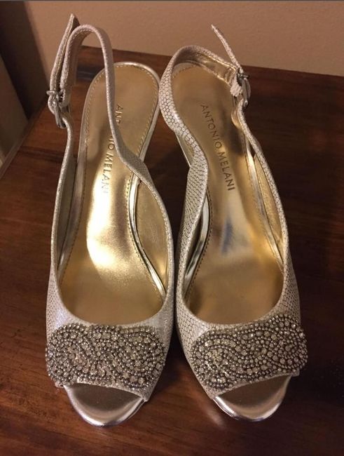 Would love to see everyone's bridal shoes?