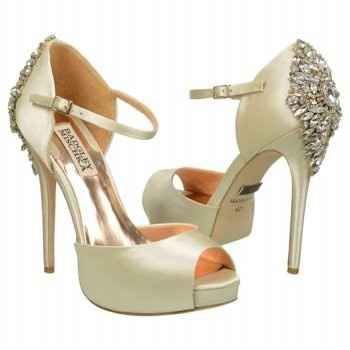 Show me your shoes!