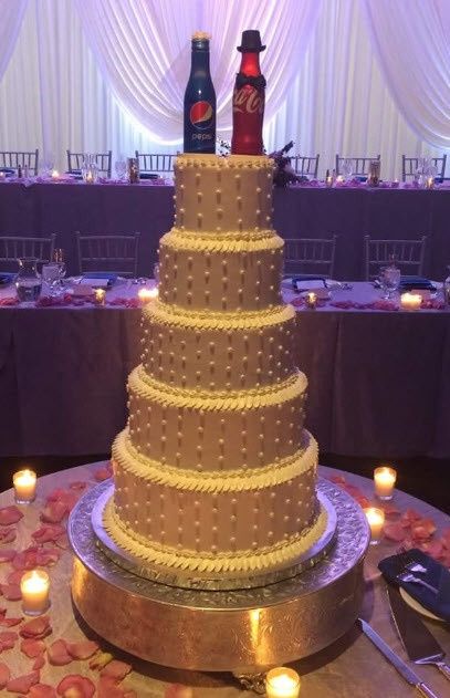 Show me your non-fondant wedding cake!