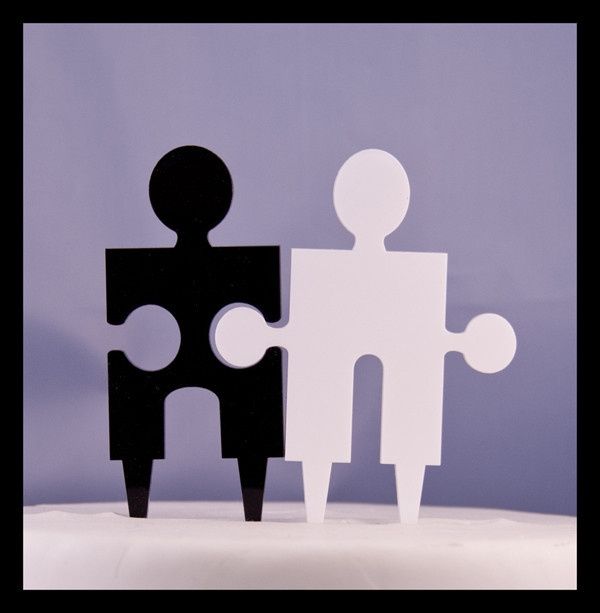 What does your cake topper look like?