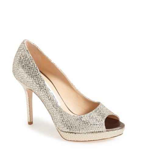 Show me your shoes!
