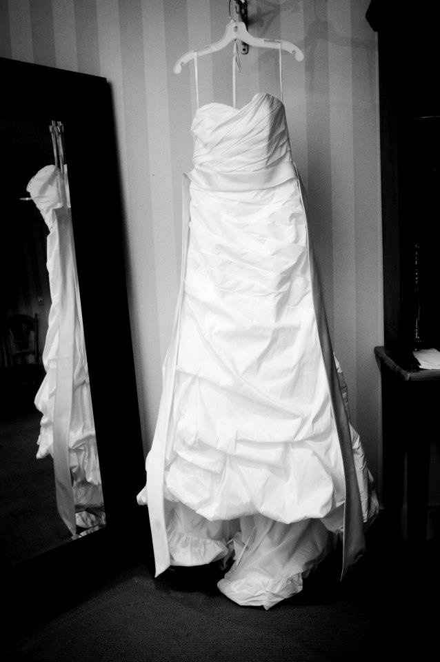 Post your Wedding  dress :)
