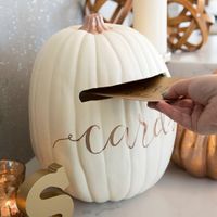 I'm having a fall wedding and I think this is so cute!