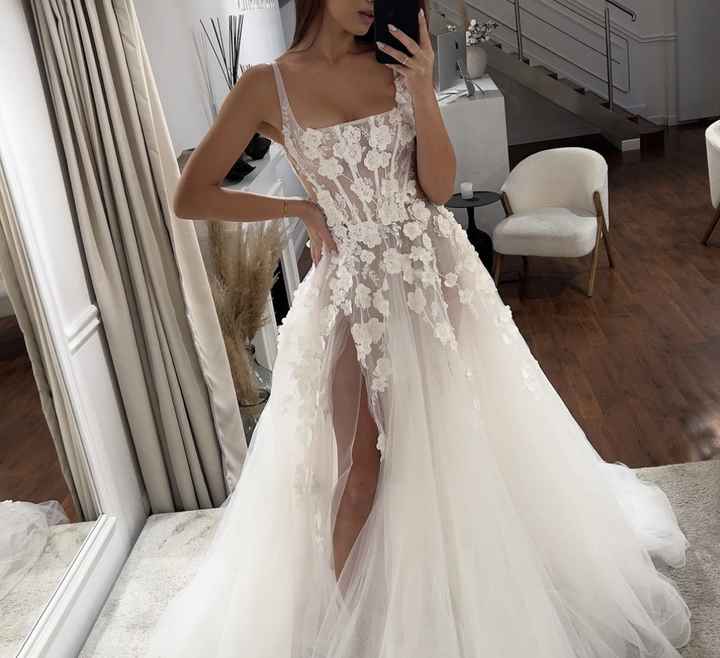 Can you alter a sweetheart to square neckline? - 2