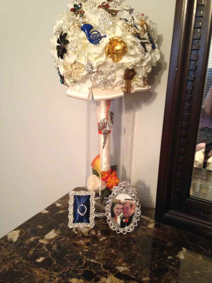 What did you/will you do with your bouquet? (Or just show it off!!)