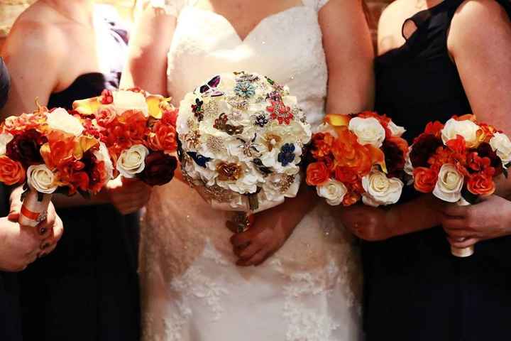 Brooch Bouquets!