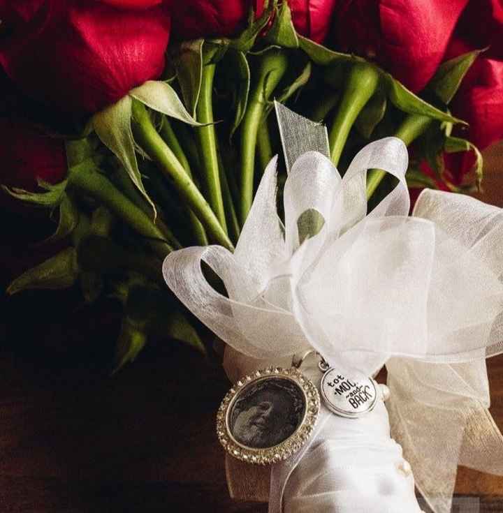 honoring  family members who have passed away in your wedding