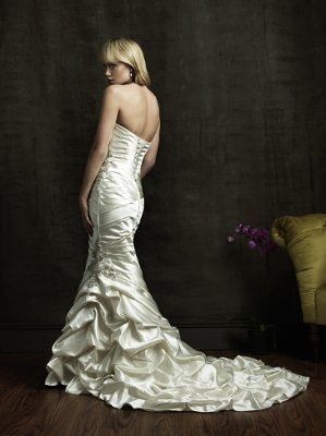 Show your dress