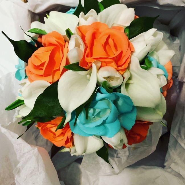 Bouquets and boutonnières 9