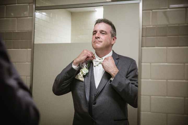 Getting ready - Groom