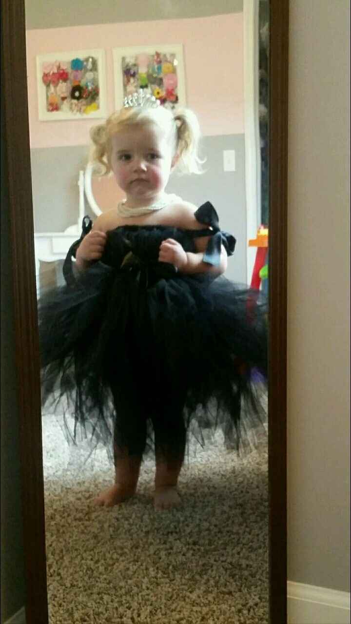 This girl is totally trying to upstage me at my own wedding