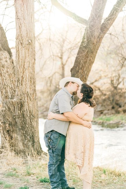 Engagement photo drop! 📸 14