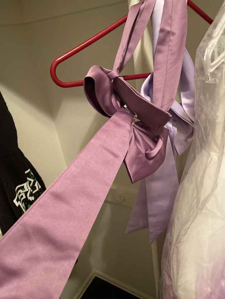 What’s your flower girl wearing ? 8
