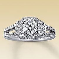 Engagement rings...What is your favorite thing about your ring?!
