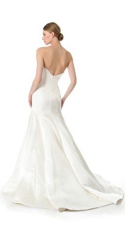Show us your wedding dress