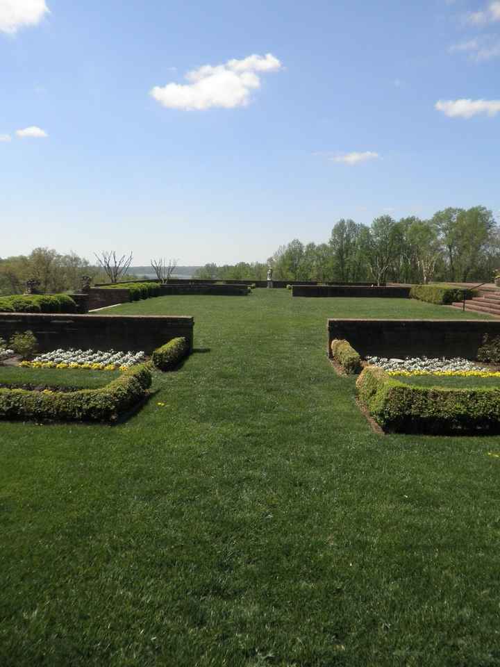 Please Share Your Outdoor Ceremony Decor Photos