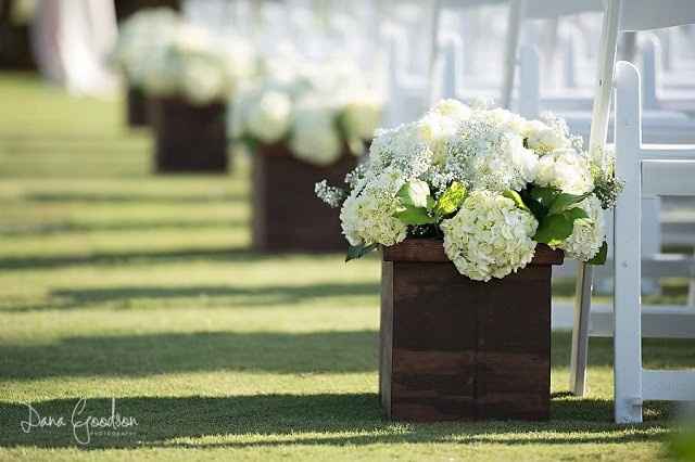 Can I see how your aisle was (or is going to be) decorated?