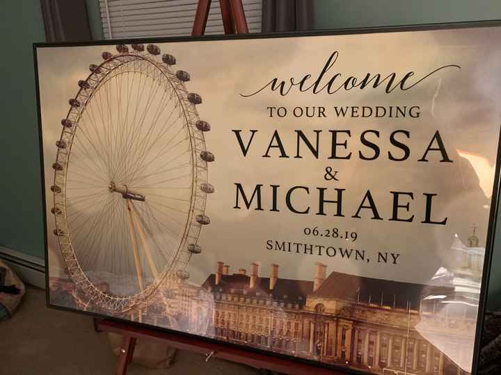 Show off your wedding welcome sign! - 1