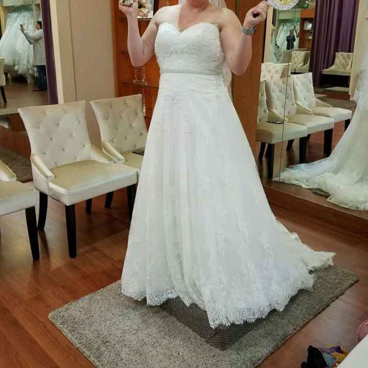 I said YES to the dress today!!