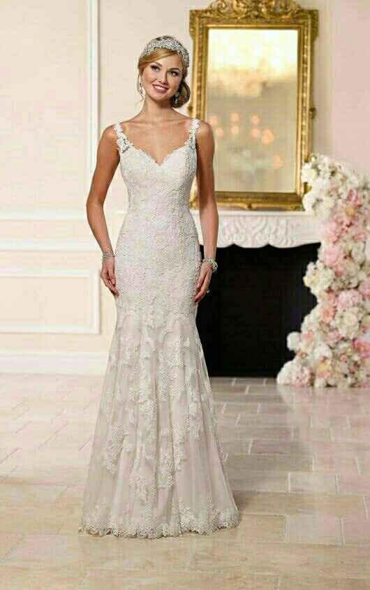 Any busty ladies choosing risky dress tops?? - 1