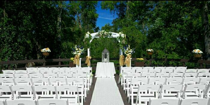 Ceremony: Indoors or Outdoors? 6