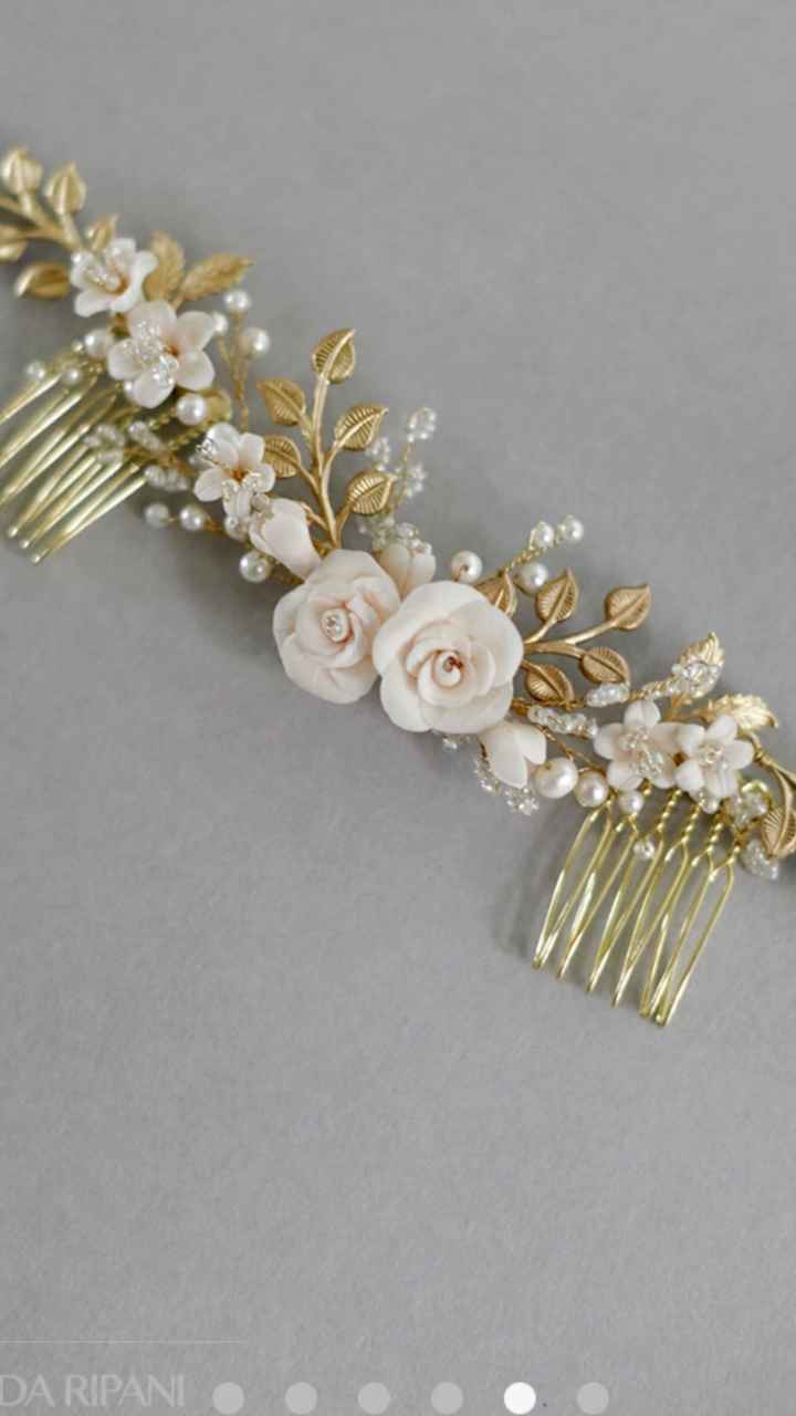 Hair comb which one? - 2