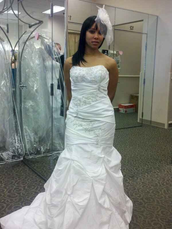 Weird OBSESSION: I love seeing brides in their ACTUAL dresses :)