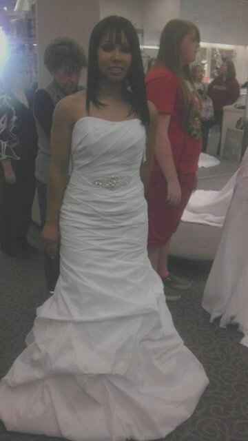 Weird OBSESSION: I love seeing brides in their ACTUAL dresses :)