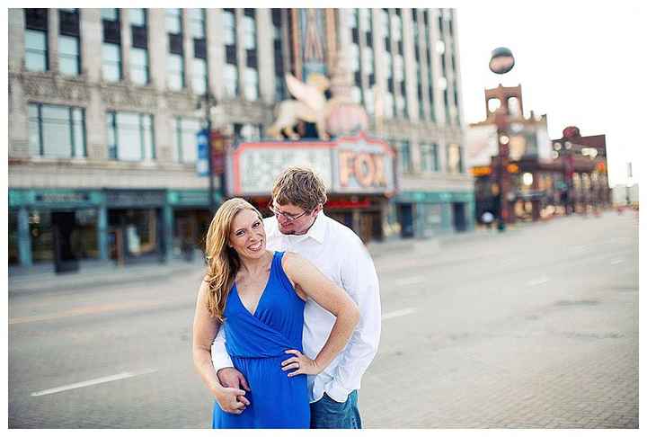 Show Me Your Engagement Picture Outfits!!