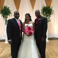 BAM! Wedding photos!!!