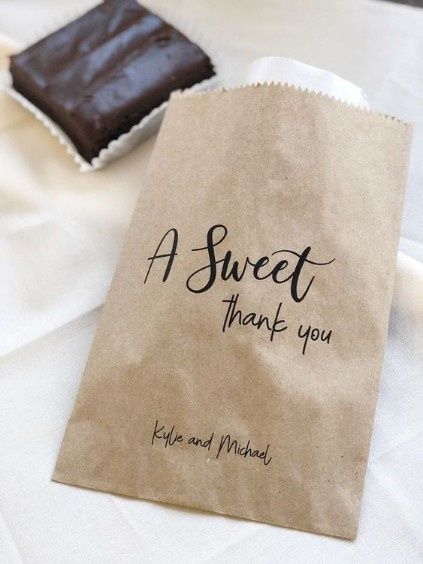 Pittsburgh and Ohio Brides help! How to Set up the Cookie Table 6