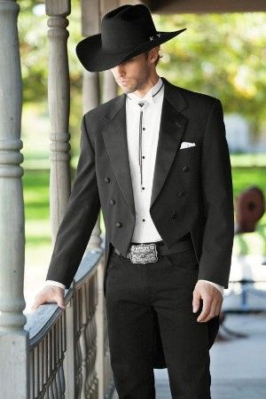 Western wedding looks, groom 3