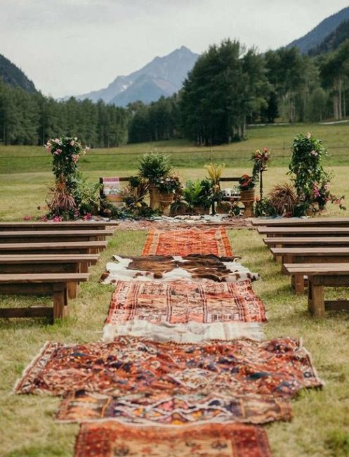 Aisle runner ideas? 5