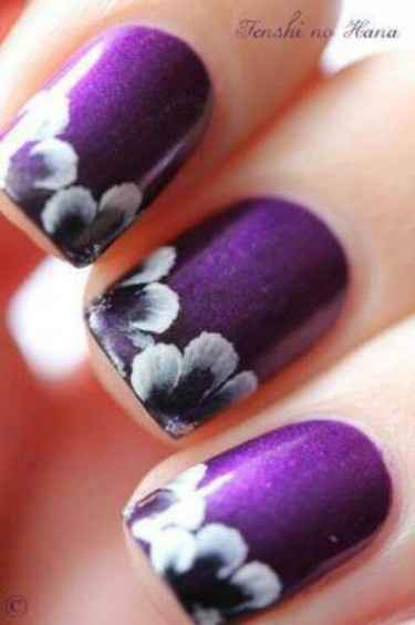 purple nails