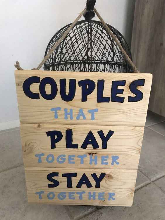 lawn game sign