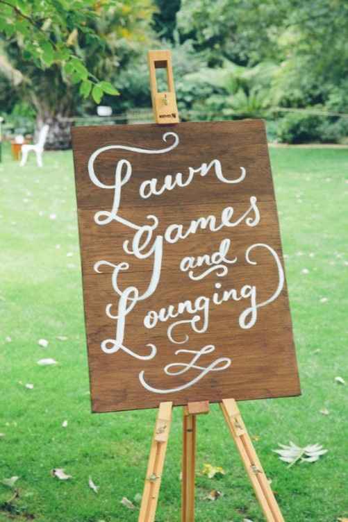 lawn game sign 