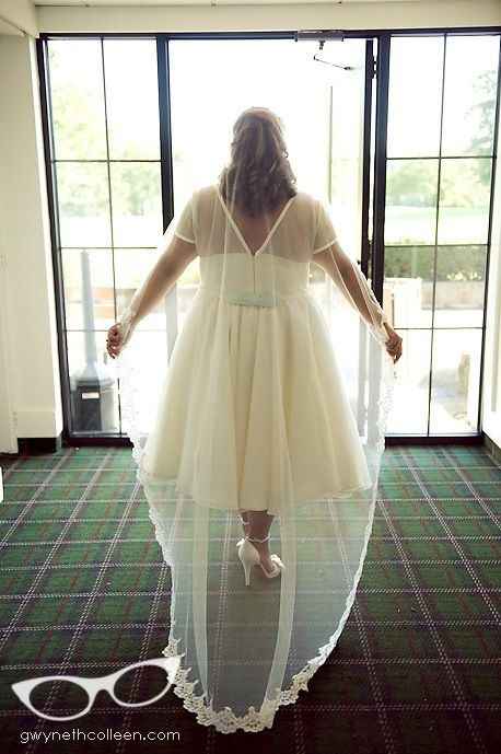 short dress veil