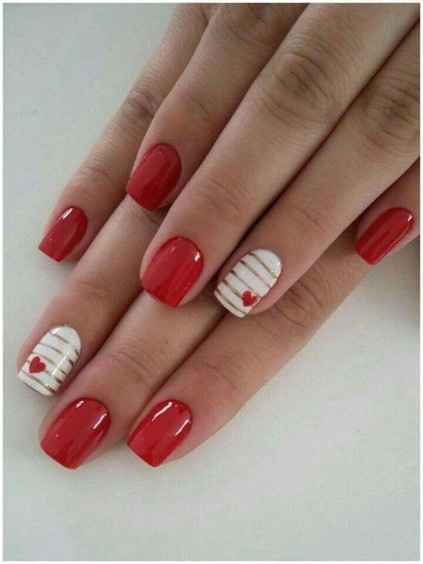 red nails