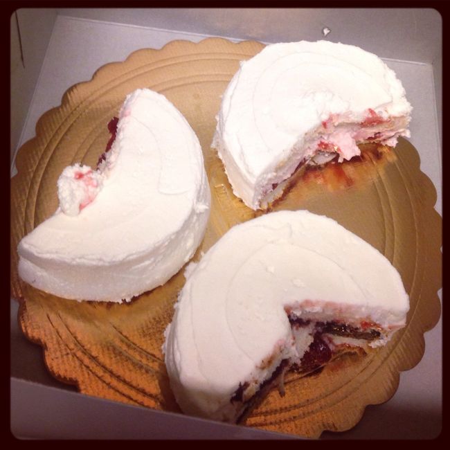 Cake tasting and job interviews!!