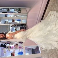 Let's show off our wedding gowns!