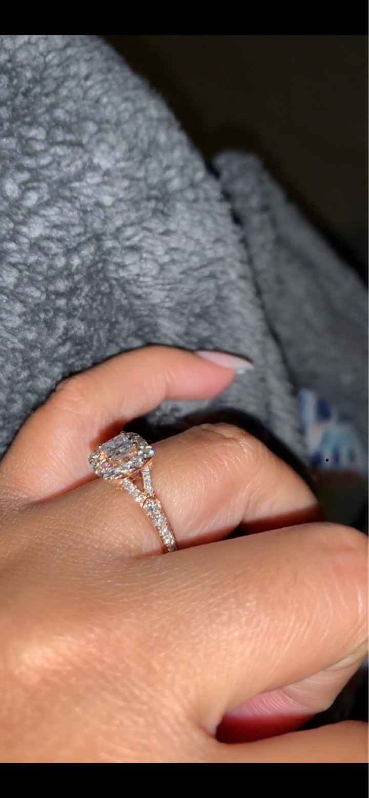 🗣 Rose Gold Rings - 2